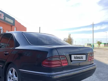 Mercedes-Benz E 280 1996 года за 3 000 000 тг. в Кызылорда – фото 9