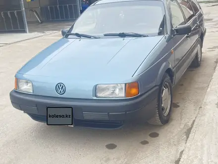 Volkswagen Passat 1990 года за 1 800 000 тг. в Алматы – фото 2