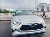 Toyota Highlander 2023 года за 34 000 000 тг. в Астана – фото 3