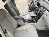 Mercedes-Benz E 320 2000 года за 4 100 000 тг. в Астана – фото 4