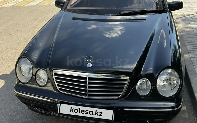 Mercedes-Benz E 320 2000 годаүшін4 100 000 тг. в Астана
