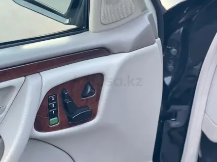 Mercedes-Benz E 320 2000 года за 4 100 000 тг. в Астана – фото 7