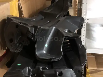 Подкрыльники на Toyota Camry за 7 000 тг. в Алматы – фото 10