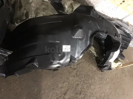 Подкрыльники на Toyota Camry за 7 000 тг. в Алматы – фото 9