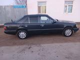 Mercedes-Benz E 200 1990 годаfor700 000 тг. в Кызылорда