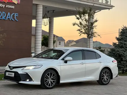 Toyota Camry 2021 года за 17 000 000 тг. в Алматы – фото 4