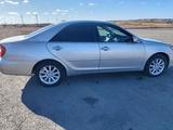 Toyota Camry 2003 года за 4 100 000 тг. в Степногорск – фото 2