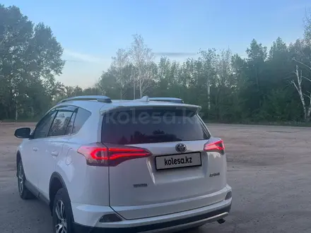 Toyota RAV4 2019 года за 14 600 000 тг. в Усть-Каменогорск – фото 4