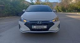 Hyundai Elantra 2019 года за 8 100 000 тг. в Актобе – фото 4