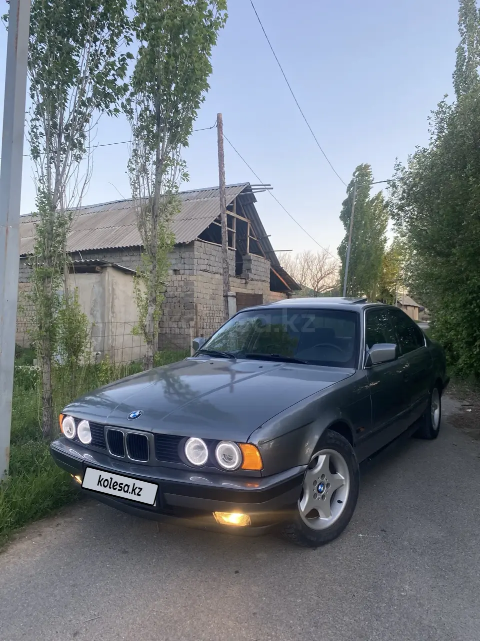 BMW 5 Series, 1992