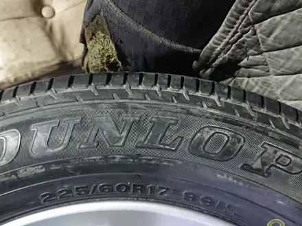 Одну шину летнюю Dunlop 225/60/17 за 25 000 тг. в Павлодар – фото 2