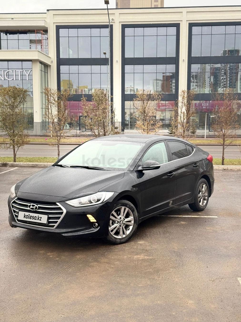 Hyundai Elantra 2018 г.