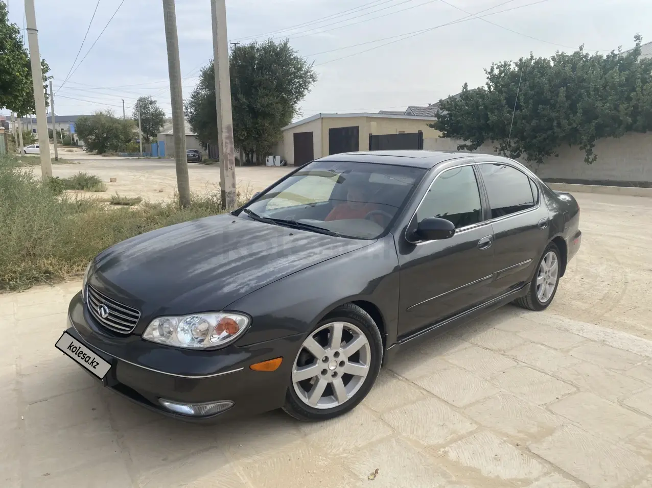 Infiniti i35, 2002