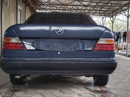 Mercedes-Benz E 230 1991 года за 1 500 000 тг. в Алматы – фото 13