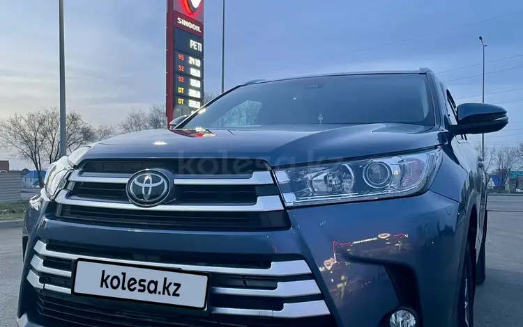 Toyota Highlander 2019 года за 15 000 000 тг. в Уральск