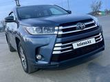 Toyota Highlander 2019 годаfor15 000 000 тг. в Уральск – фото 2