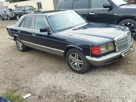 Mercedes-Benz S 300 1981 года за 1 200 000 тг. в Астана – фото 2