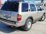 Nissan Pathfinder 1998 годаүшін2 800 000 тг. в Атырау
