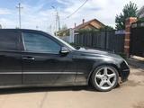 Авто Шторки Астана Mercedes Benzүшін12 000 тг. в Астана