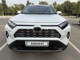 Toyota RAV4 2025 года за 22 500 000 тг. в Алматы
