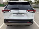Toyota RAV4 2025 года за 22 500 000 тг. в Алматы – фото 3