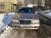 Mercedes-Benz C 180 1994 годаfor1 200 000 тг. в Алматы