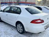 Skoda Superb 2013 годаfor4 000 000 тг. в Усть-Каменогорск – фото 2