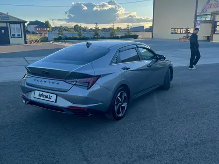 Hyundai Elantra 2023 года за 11 000 000 тг. в Уральск – фото 9