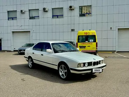 BMW 520 1989 года за 2 390 990 тг. в Астана – фото 3