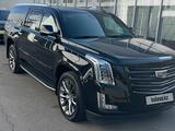 Cadillac Escalade 2020 годаfor36 000 000 тг. в Астана