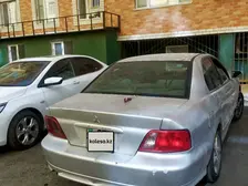 Mitsubishi Galant, 2002
