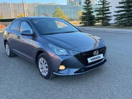 Hyundai Accent 2022 года за 8 200 000 тг. в Караганда – фото 6