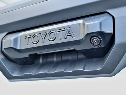 Toyota Tundra 2023 года за 41 500 000 тг. в Актобе – фото 20