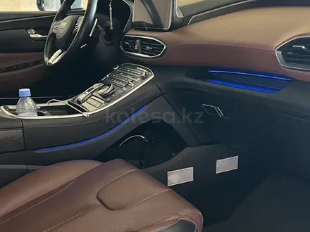 Hyundai Santa Fe 2023 года за 16 500 000 тг. в Алматы – фото 6