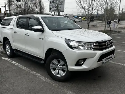 Toyota Hilux 2019 года за 16 000 000 тг. в Алматы