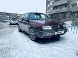 Volkswagen Golf 1994 года за 850 000 тг. в Астана