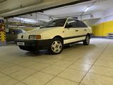 Volkswagen Passat 1993 годаүшін1 120 000 тг. в Астана – фото 3