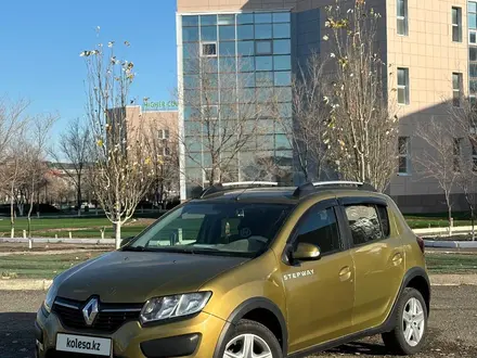 Renault Sandero Stepway 2015 года за 4 800 000 тг. в Атырау – фото 3