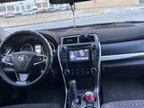 Toyota Camry 2015 года за 6 100 000 тг. в Жанаозен