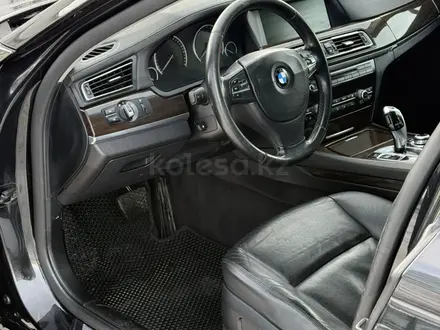 BMW 740 2009 года за 7 700 000 тг. в Петропавловск – фото 44