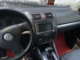 Volkswagen Jetta 2006 года за 2 700 000 тг. в Алматы – фото 3