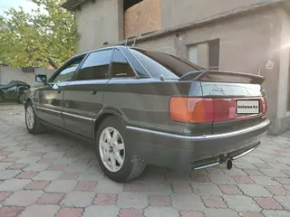 Audi 90