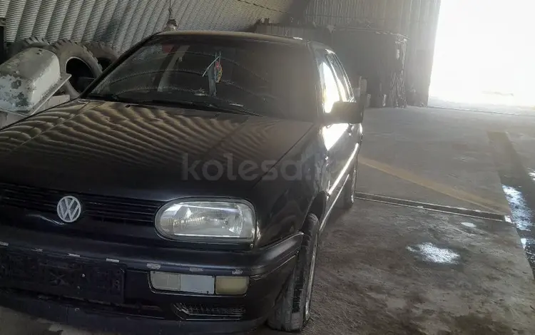 Volkswagen Golf 1993 годаүшін1 350 000 тг. в Жезказган