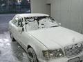 Mercedes-Benz E 300 1993 года за 1 700 000 тг. в Усть-Каменогорск