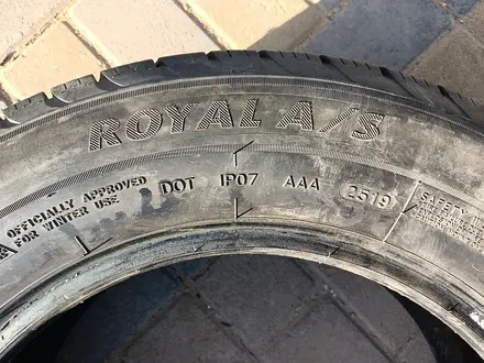 Шины 195/65 R15 — "Royal A/S" (Китай), зимние. В обе шины необходүшін20 000 тг. в Астана – фото 6