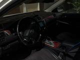 Toyota Camry 2014 года за 7 000 000 тг. в Атырау – фото 4