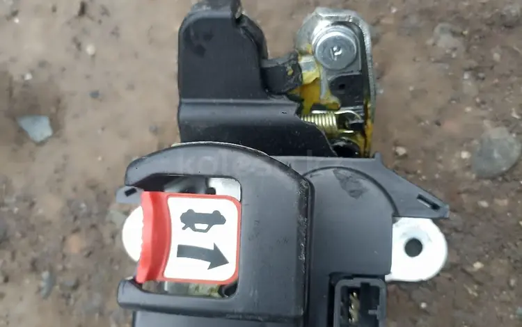 Замок крышка багажника к3 за 581 тг. в Алматы