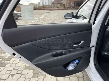 Hyundai Elantra 2024 года за 9 450 000 тг. в Кокшетау – фото 35