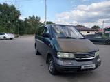 Nissan Largo 1995 года за 900 000 тг. в Алматы – фото 2