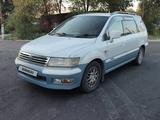 Mitsubishi Chariot 1998 годаfor2 200 000 тг. в Алматы – фото 2